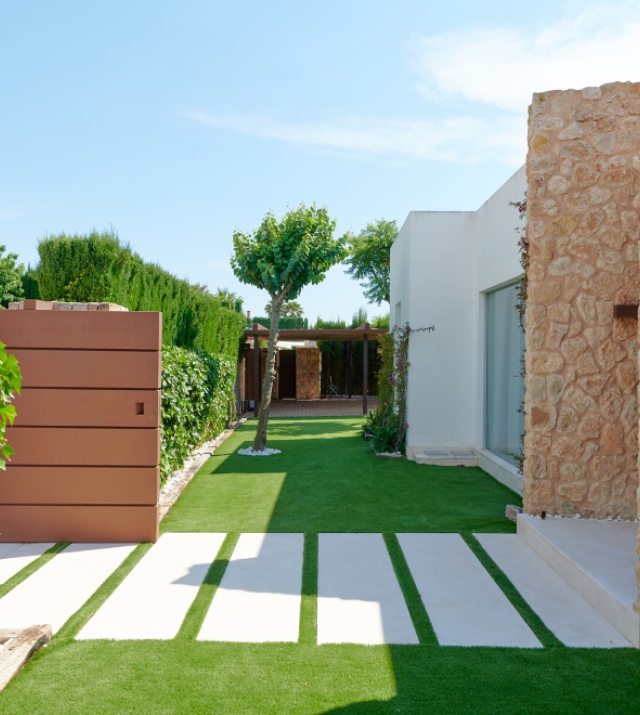 EntranceResa estates cala comte for sale Ibiza .jpg